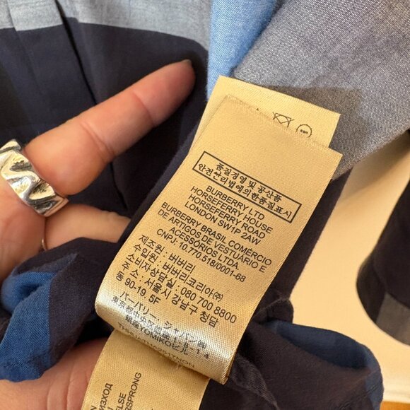 Burberry London Nova Check Blow Out Button Up - Picture 5 of 7